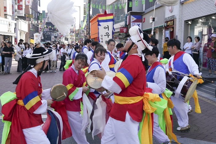 종로구, 대학로 소나무길에서 거리예술제로 아날로그 감성 선보여