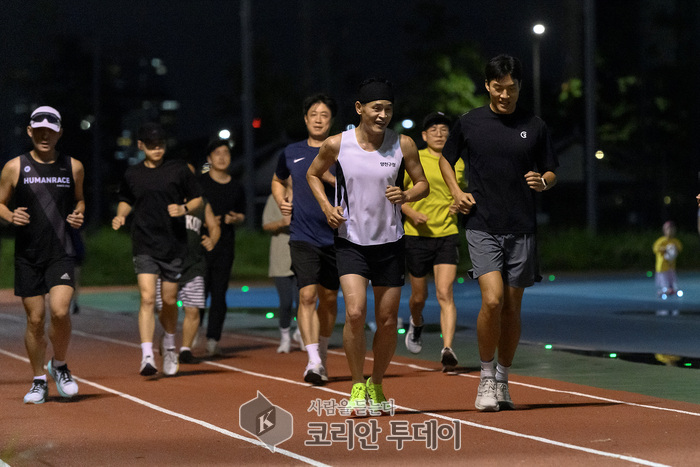 양천구, “생활운동 열기 후끈” 러닝·피클볼 등 생활체육교실 참여자 모집