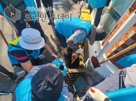 신풍동, 여름철 침수 예방 위한 빗물받이 정비에 총력
