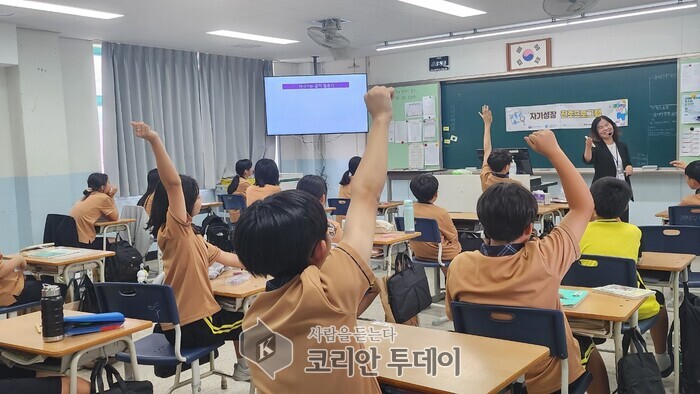 부평구청소년상담복지센터, ‘2025년 자기성장 진로지원 프로그램’ 운영 마쳐