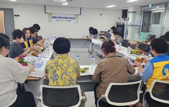 고독사 예방 및 관리 시범사업 활발… 1인가구 고립감 해소에 도움