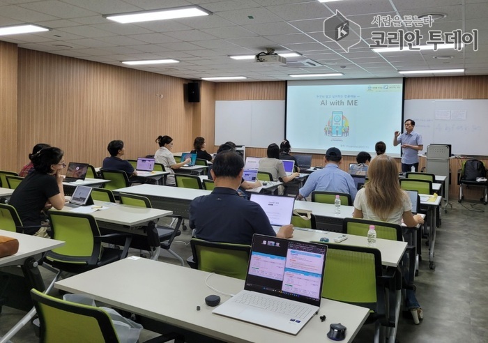 송도4동 주민자치회, ‘인공지능 쉽게 시작하기’ 성료
