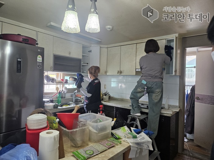 장수서창동, 저장강박 의심 홀몸 어르신 주거환경 개선