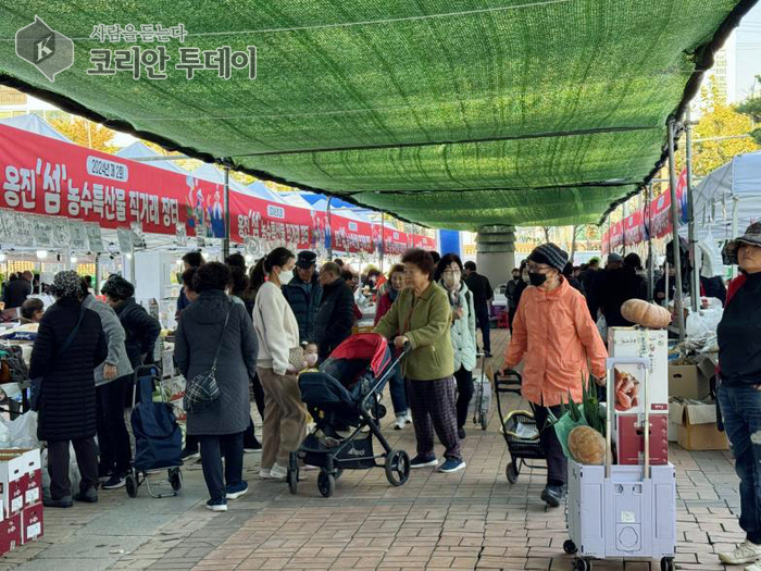 ‘2025년 제1회 옹진 섬 농수특산물 직거래장터’ 개막
