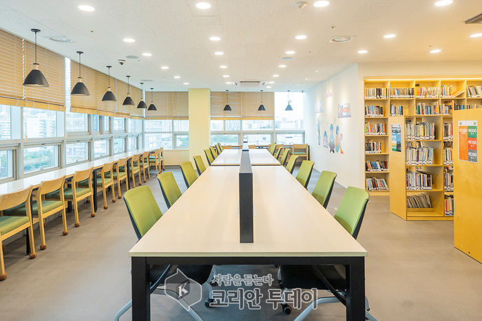 양천구, 영어장서 3만 2천권 보유 ‘영어특성화도서관’ 이용자 중심 새단장
