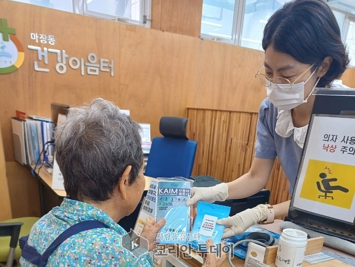 성동구, 건강취약계층 ‘폭염 안심관리’… 효사랑 건강주치의 활약