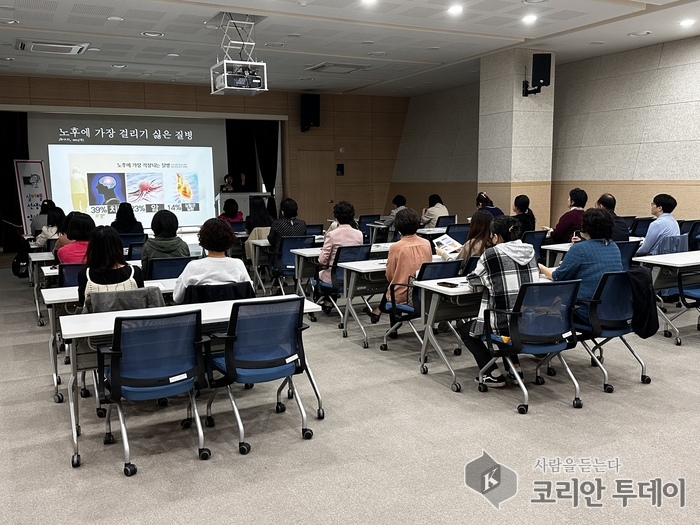 하남시보건소, 실버벨 선생님 양성 교육 성료… 치매 예방 인력 양성 본격화