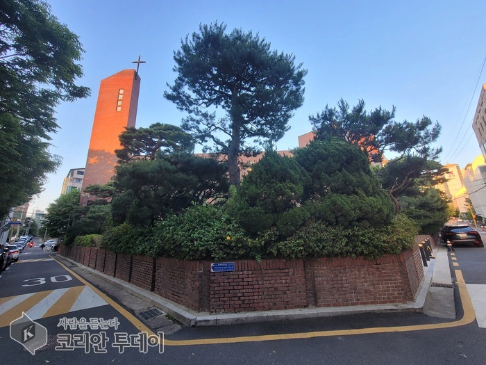 [포토뉴스] 천주교 오금동성당 전경, 서울시 송파구 오금동 소재