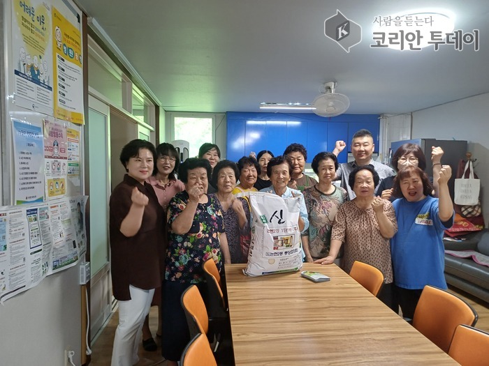 논현2동 통장공동체모임 사리울지킴이, 경로당 환경정비