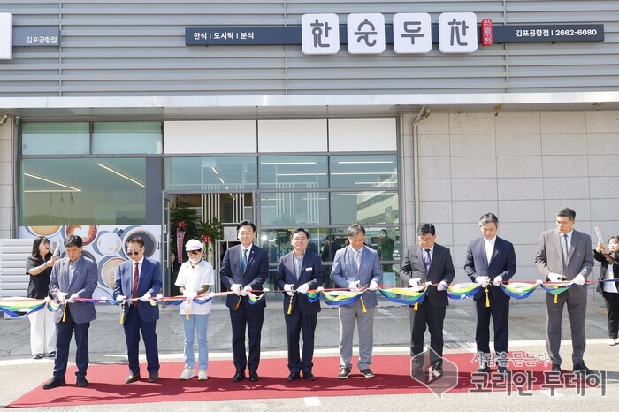 강서구, 어르신 5,433명에게 일자리 선물… ‘시니어 밥집’ 2호점 개소