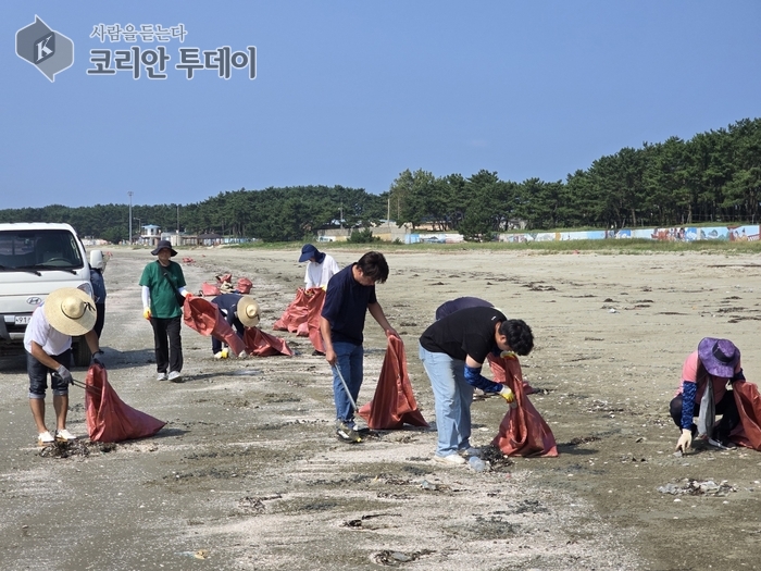 해변 해양폐기물 정비 대청소 실시