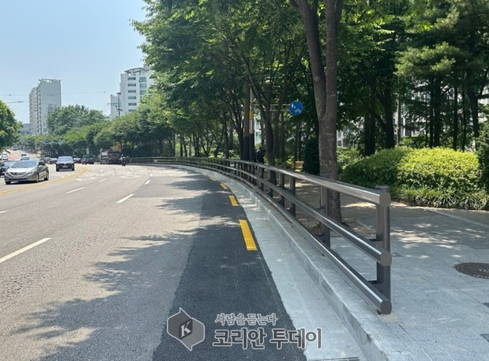 양천구, 차량 돌진 막는 고강도 방호 울타리로 보행자 안전망 강화