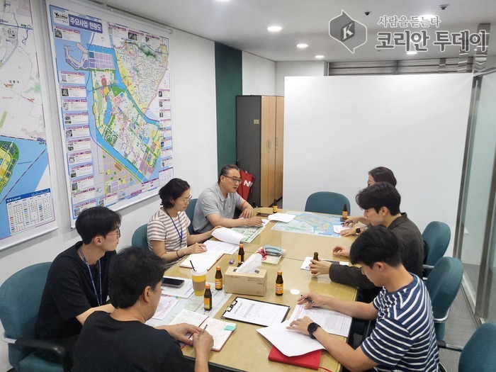 연수구, 정당 현수막 간담회 개최…보행자 안전·도시 미관 개선 논의