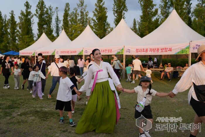 세종, 단오의 멋에 빠지다…호수공원서 전통의 향연