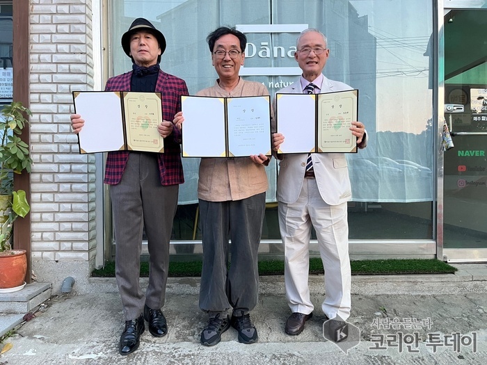 동화 구연으로 감동을 전한 김광수 씨, 대회 대상 수상