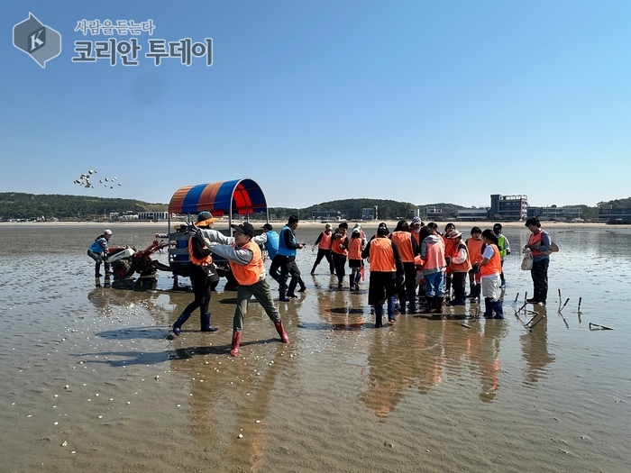 ‘갯벌 생태체험’ 프로그램 운영…미래세대 해양 감수성 키운다