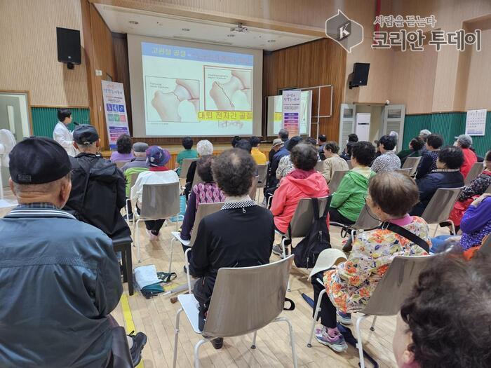 안성시노인복지관, 어르신 대상 인공관절 건강교육 실시