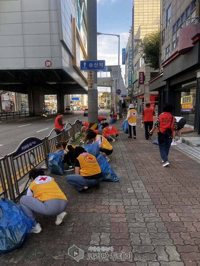 송산1동, 추석맞이 환경정화 활동으로 쾌적한 거리 조성