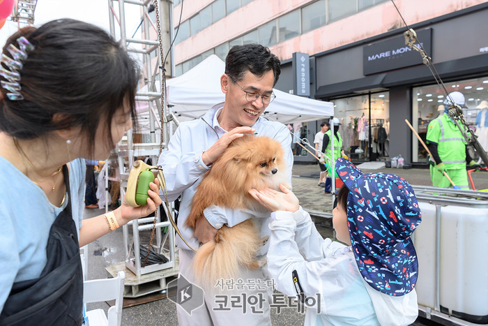 산책법 배우고 수제간식 만들고…양천구 ‘반려동물 문화교실’ 운영
