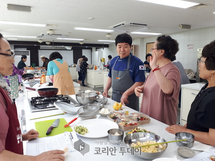 금산군농업기술센터, 인삼약초요리 교육으로 지역 특산물에 매력을 더하다
