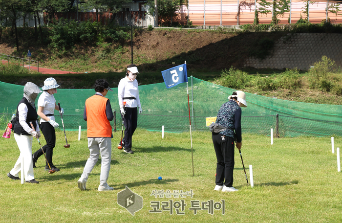 강남구, 세대가 함께 즐기는 ‘가족 파크골프 대회’ 첫 개최