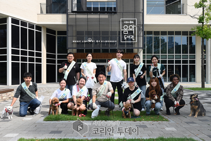 'Dog Poop Prevention Squad (feat. Kim Dong-geun)' Creates a Mature Pet Culture