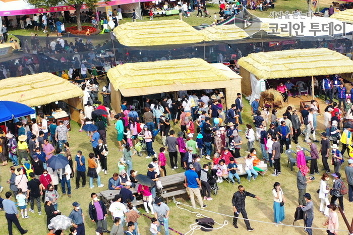 2024 바우덕이 축제, "풍성한 먹거리와 문화 체험으로 즐거움 두 배!"