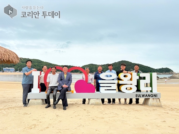 인천 중구 을왕리해수욕장, 새 포토존 설치로 관광객 ‘감성 명소’ 탈바꿈